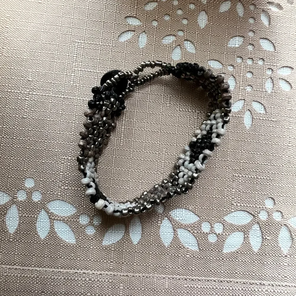 NWOT Real Simple Style Safari Tribal Beaded Bracelet & Necklace Matching Set